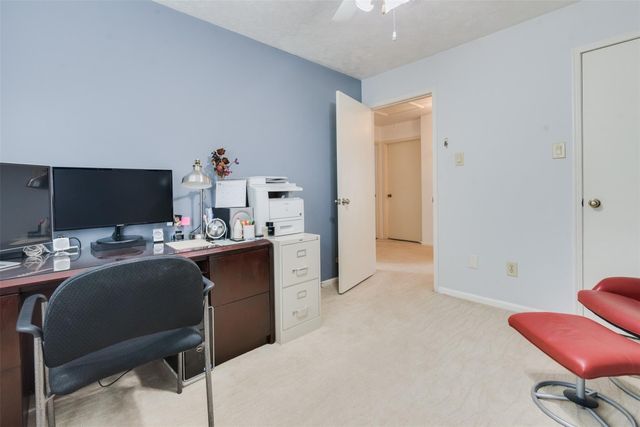 6815 Seinfeld Court, Houston, TX 77069