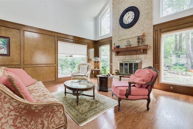 6815 Seinfeld Court, Houston, TX 77069