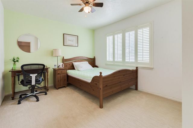 6815 Seinfeld Court, Houston, TX 77069