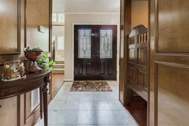 6815 Seinfeld Court, Houston, TX 77069