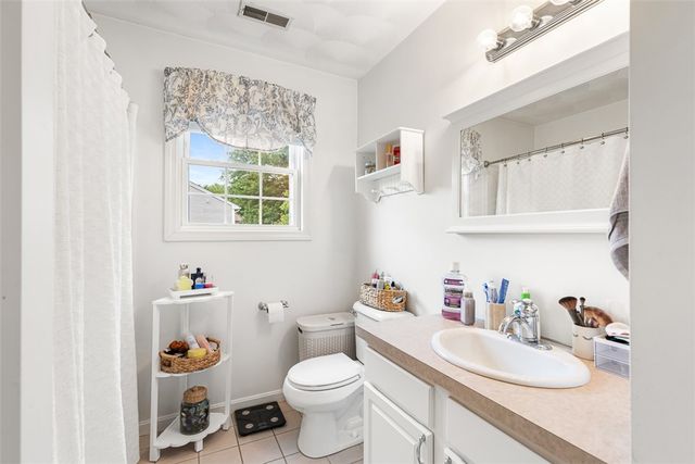 104 Birchwood Drive, South Kingstown, RI 02879