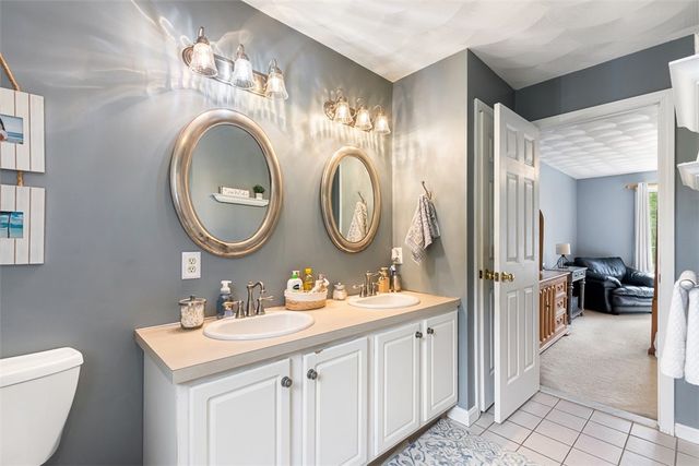 104 Birchwood Drive, South Kingstown, RI 02879