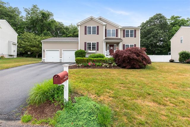 104 Birchwood Drive, South Kingstown, RI 02879