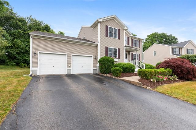 104 Birchwood Drive, South Kingstown, RI 02879