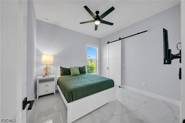329 NE 6th ST, Cape Coral, FL 33909