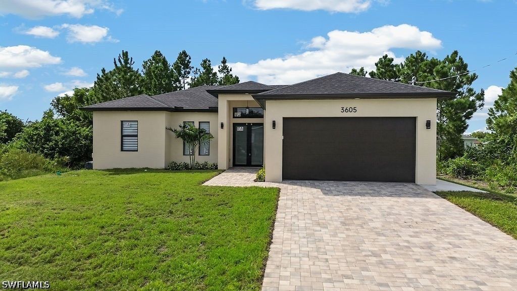3605 18th ST SW, Lehigh Acres, FL 33976