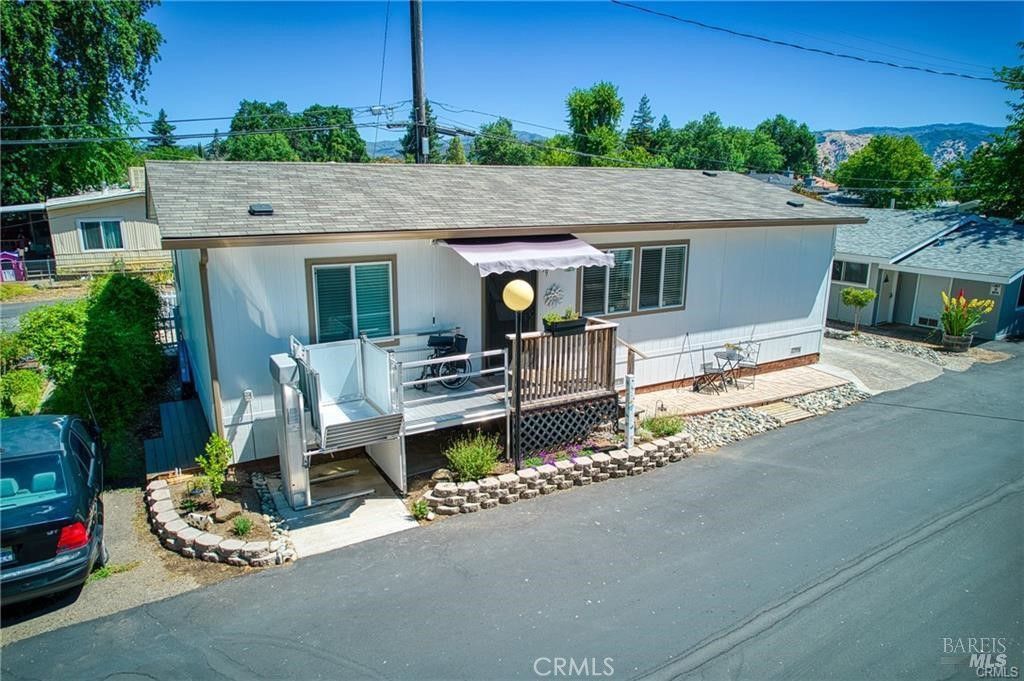 Image 1 of property listing at 5020 Lakeshore Boulevard, Lakeport, CA 95453