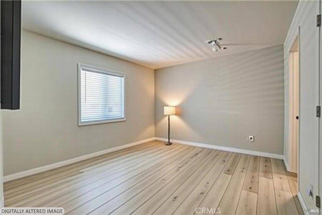 Image 12 of property listing at 5020 Lakeshore Boulevard, Lakeport, CA 95453