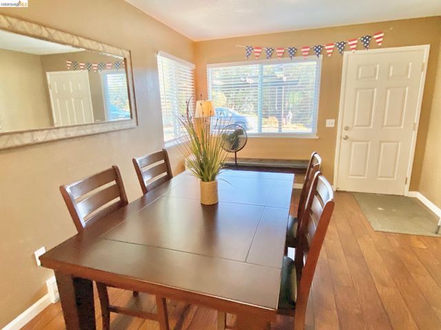 19080 Dyer Ct 7, Groveland, CA 95321