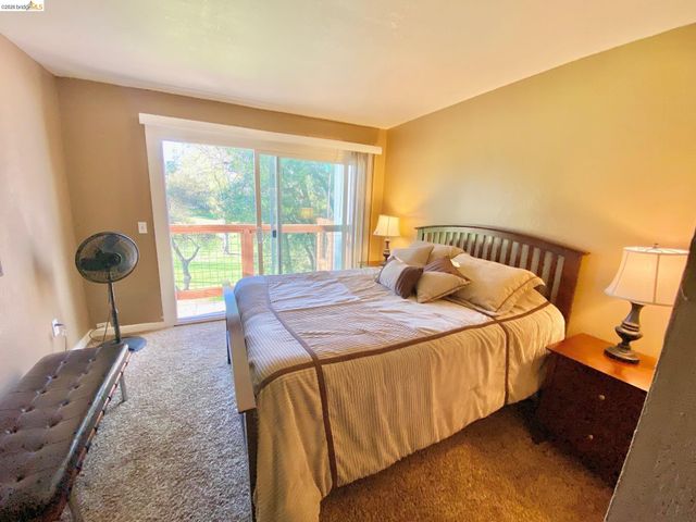 19080 Dyer Ct 7, Groveland, CA 95321