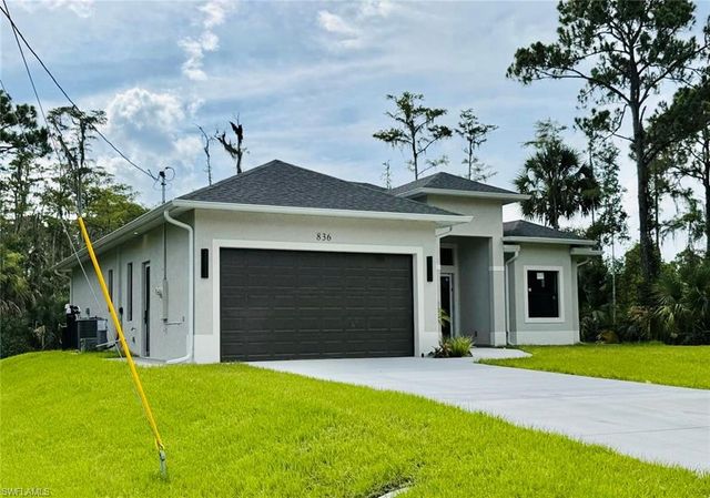 836 Chapman AVE S, Lehigh Acres, FL 33974
