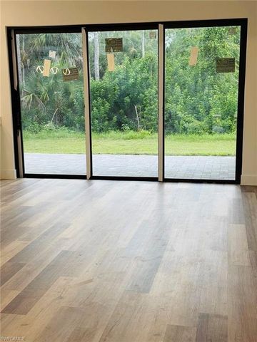 836 Chapman AVE S, Lehigh Acres, FL 33974