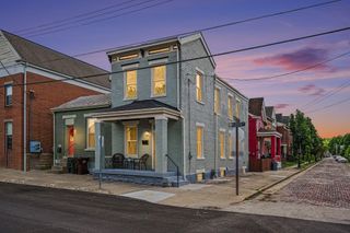 216 W 7th Street, Newport, KY 41071