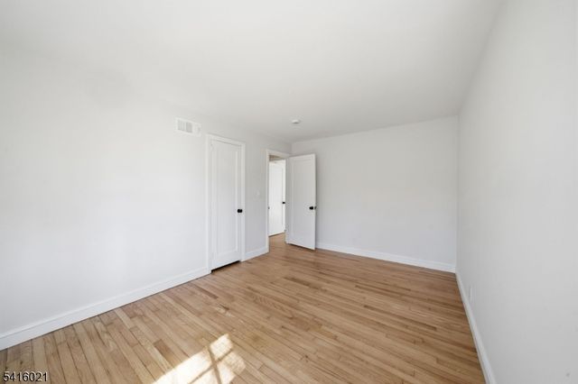 54 Cobb Rd, Mountain Lakes Boro, NJ 07046