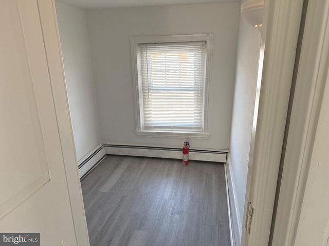 134 N MAIN ST, North Wales, PA 19454