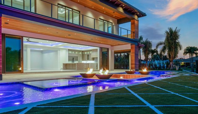 2143 Carib Circle, Palm Beach Gardens, FL 33410