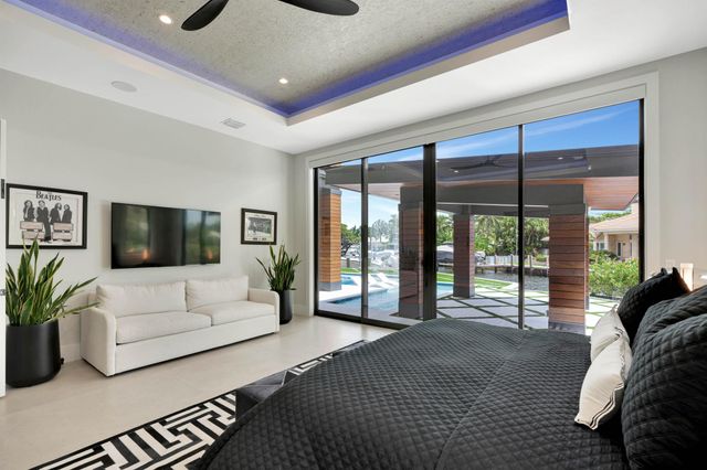 2143 Carib Circle, Palm Beach Gardens, FL 33410