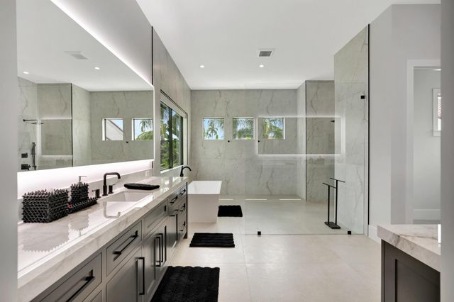 2143 Carib Circle, Palm Beach Gardens, FL 33410