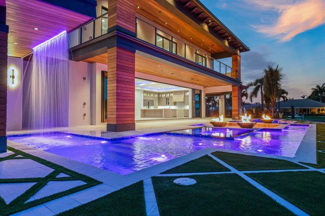 2143 Carib Circle, Palm Beach Gardens, FL 33410