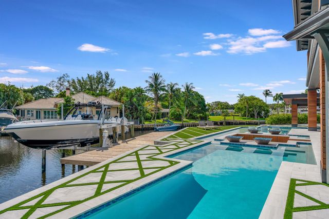 2143 Carib Circle, Palm Beach Gardens, FL 33410