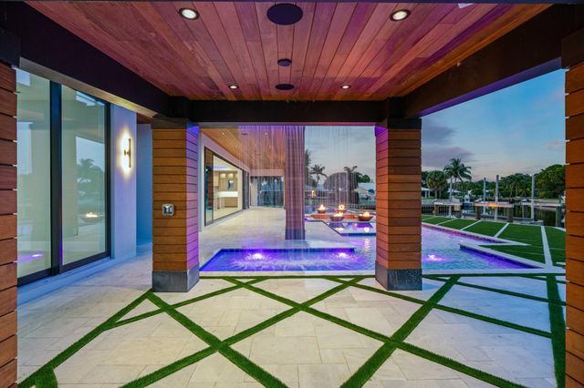 2143 Carib Circle, Palm Beach Gardens, FL 33410