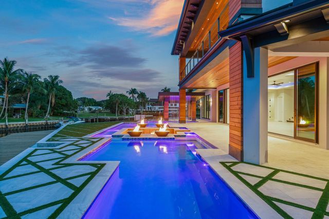 2143 Carib Circle, Palm Beach Gardens, FL 33410