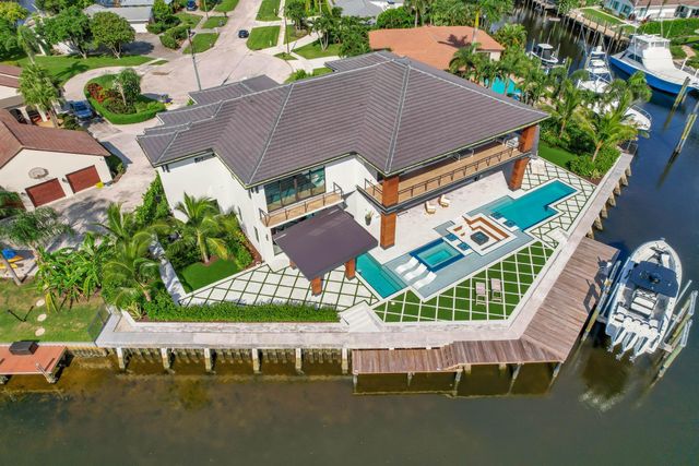 2143 Carib Circle, Palm Beach Gardens, FL 33410