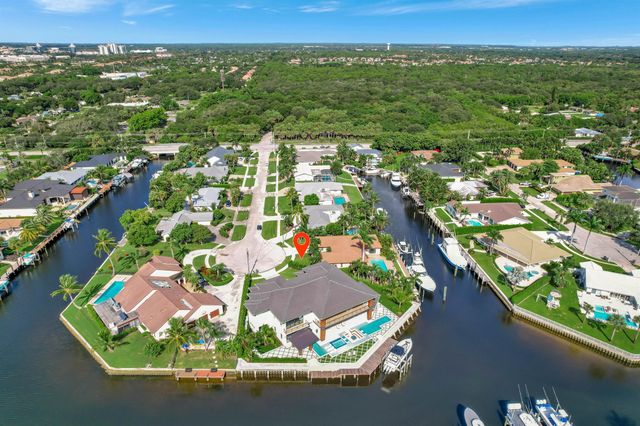 2143 Carib Circle, Palm Beach Gardens, FL 33410