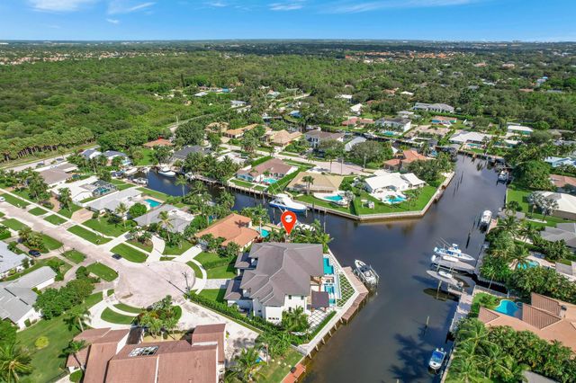 2143 Carib Circle, Palm Beach Gardens, FL 33410