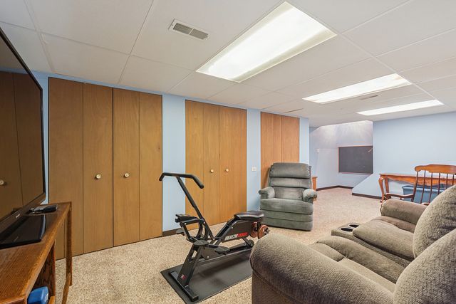 17300 Brook Hill Drive, Orland Park, IL 60467