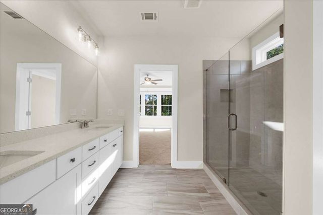 5582 Overview Drive, Flowery Branch, GA 30542