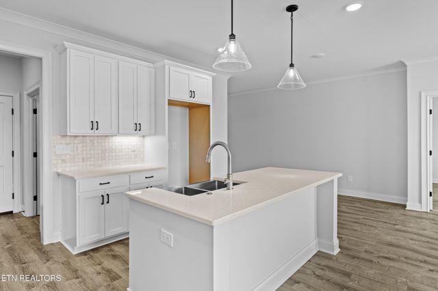 180 River Park Lane, Sweetwater, TN 37874