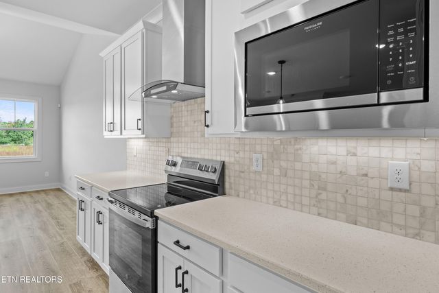 180 River Park Lane, Sweetwater, TN 37874