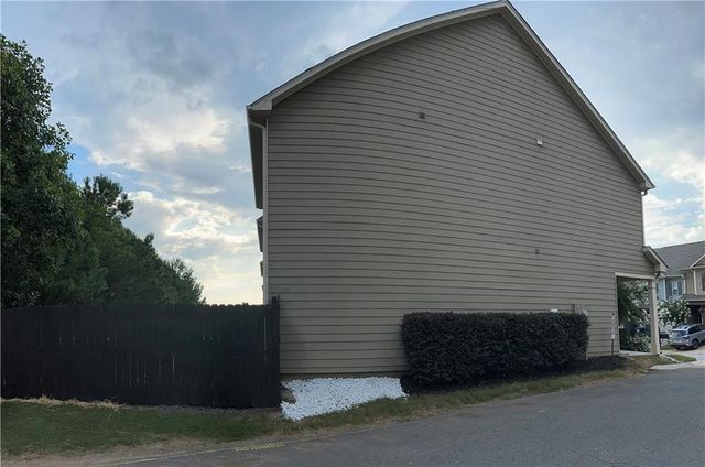 853 Ash Street, Canton, GA 30114