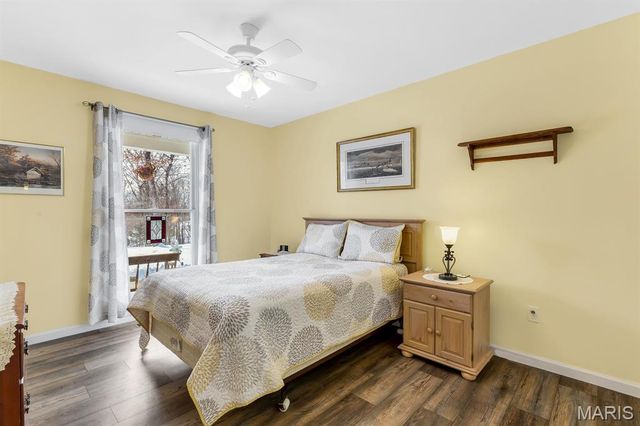 1902 Glenn Court, Lake Sherwood, MO 63357