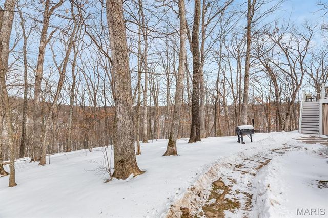 1902 Glenn Court, Lake Sherwood, MO 63357