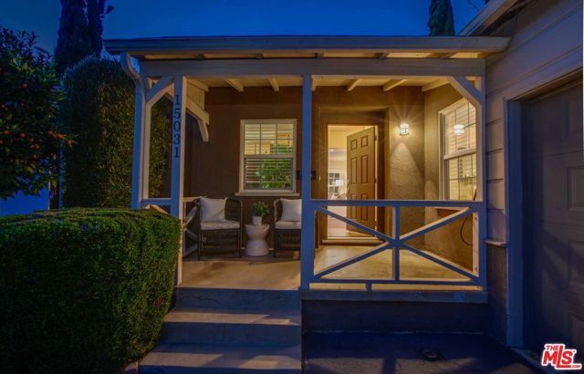 15031 Hartland Street, Van Nuys (los Angeles), CA 91405