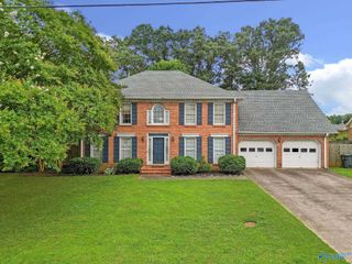 2219 Victoria Drive, Decatur, AL 35603