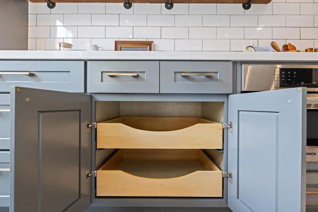 2078 Delaware Street, San Mateo, CA 94403