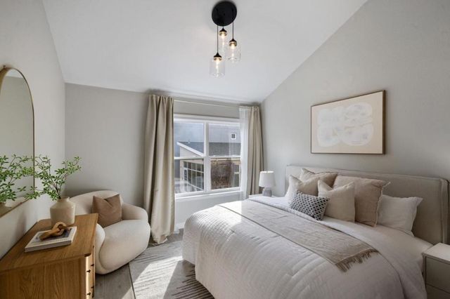 2078 Delaware Street, San Mateo, CA 94403