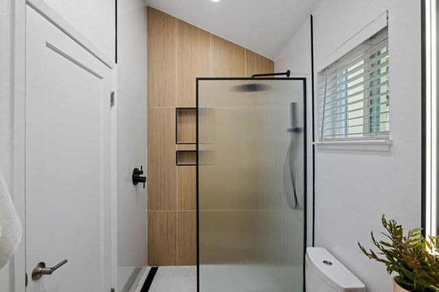 2078 Delaware Street, San Mateo, CA 94403