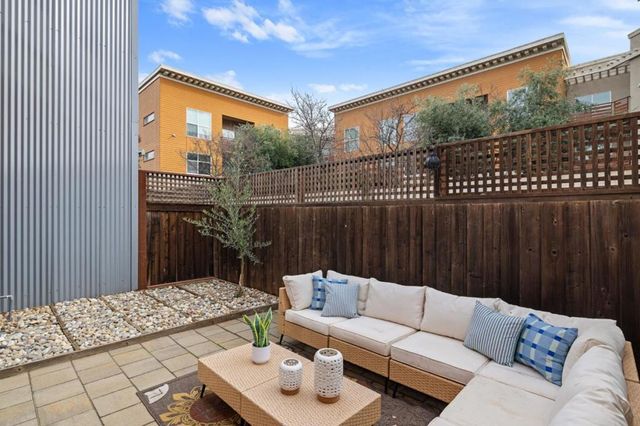 2078 Delaware Street, San Mateo, CA 94403