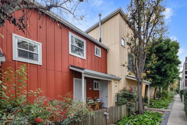 2078 Delaware Street, San Mateo, CA 94403