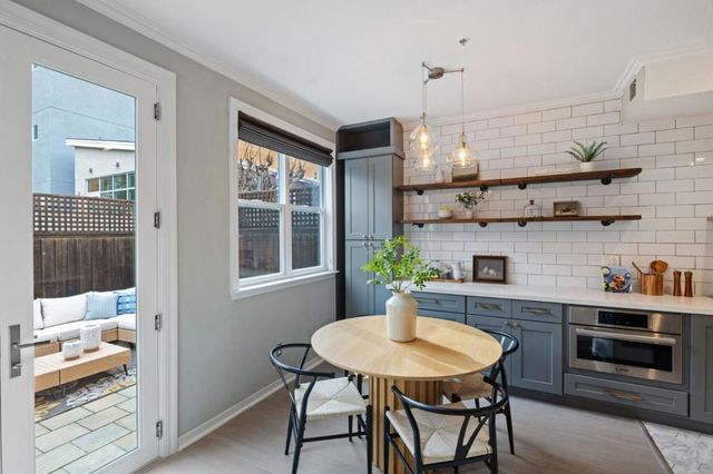 2078 Delaware Street, San Mateo, CA 94403