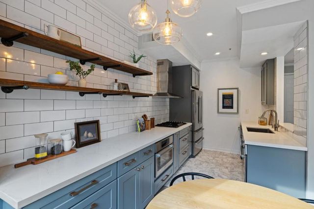 2078 Delaware Street, San Mateo, CA 94403