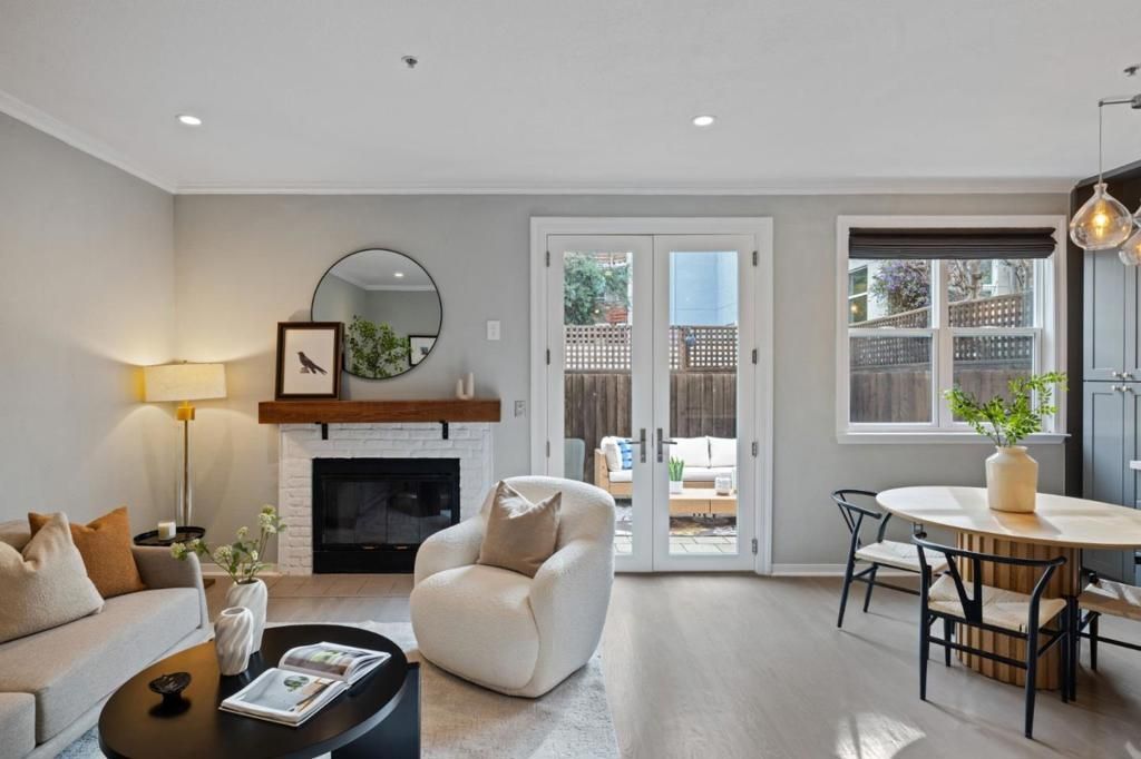 2078 Delaware Street, San Mateo, CA 94403