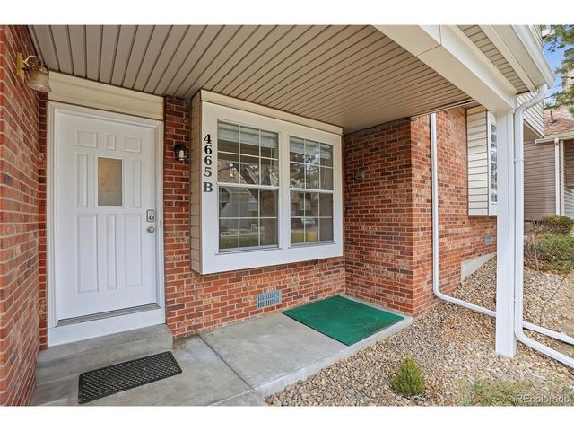 4665 S Dillon Ct B, Aurora, CO 80015