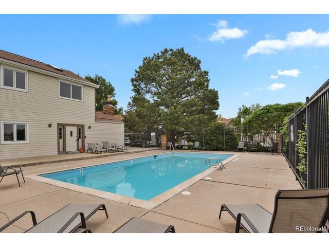 4665 S Dillon Ct B, Aurora, CO 80015