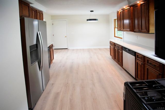 9315 Kingsley Drive, Cambridge Twp, MI 49265