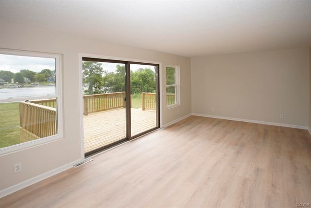 9315 Kingsley Drive, Cambridge Twp, MI 49265